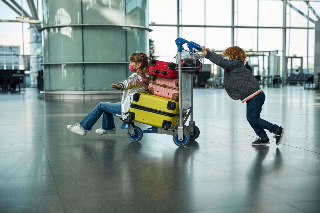 eu-urges-airlines-to-offer-free-cabin-luggage-access-to-all-travellers eu-urges-airlines-to-offer-free-cabin-luggage-access-to-all-travellers