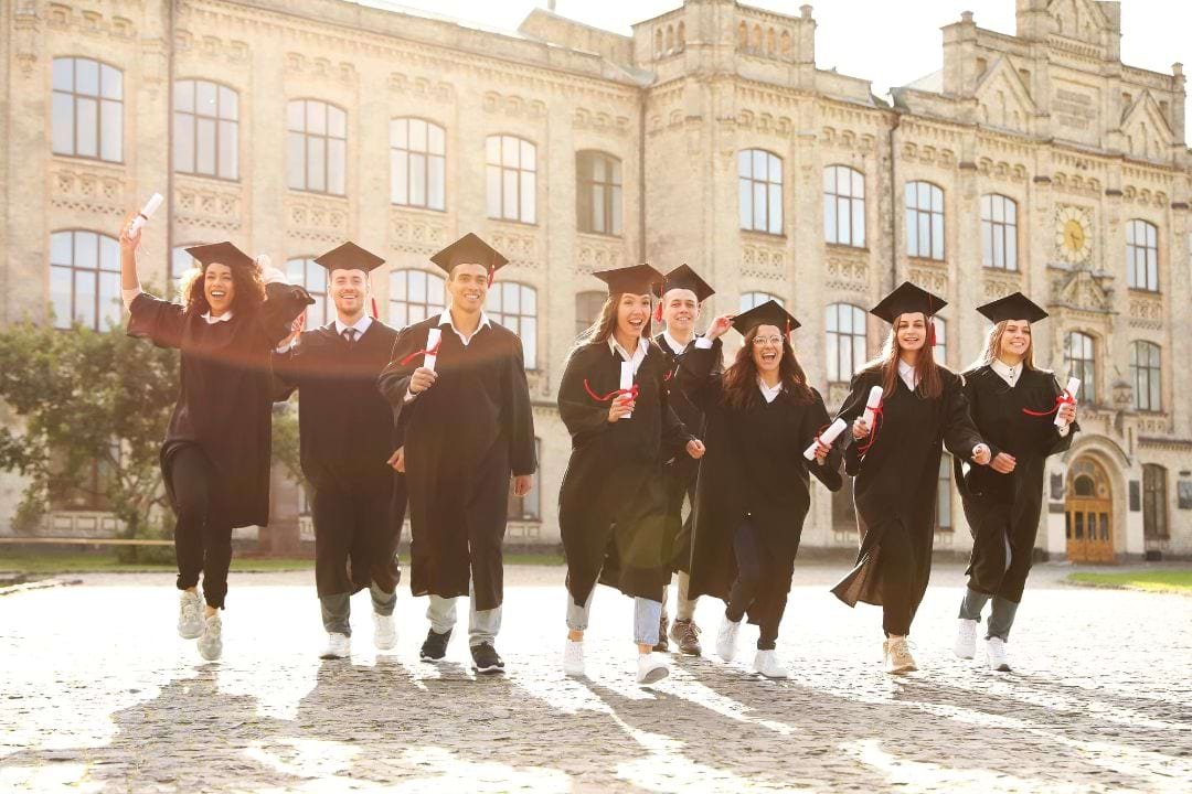 germany-number-of-students-who-acquired-a-university-degree-decreased-by-2-in-2022 germany-number-of-students-who-acquired-a-university-degree-decreased-by-2-in-2022