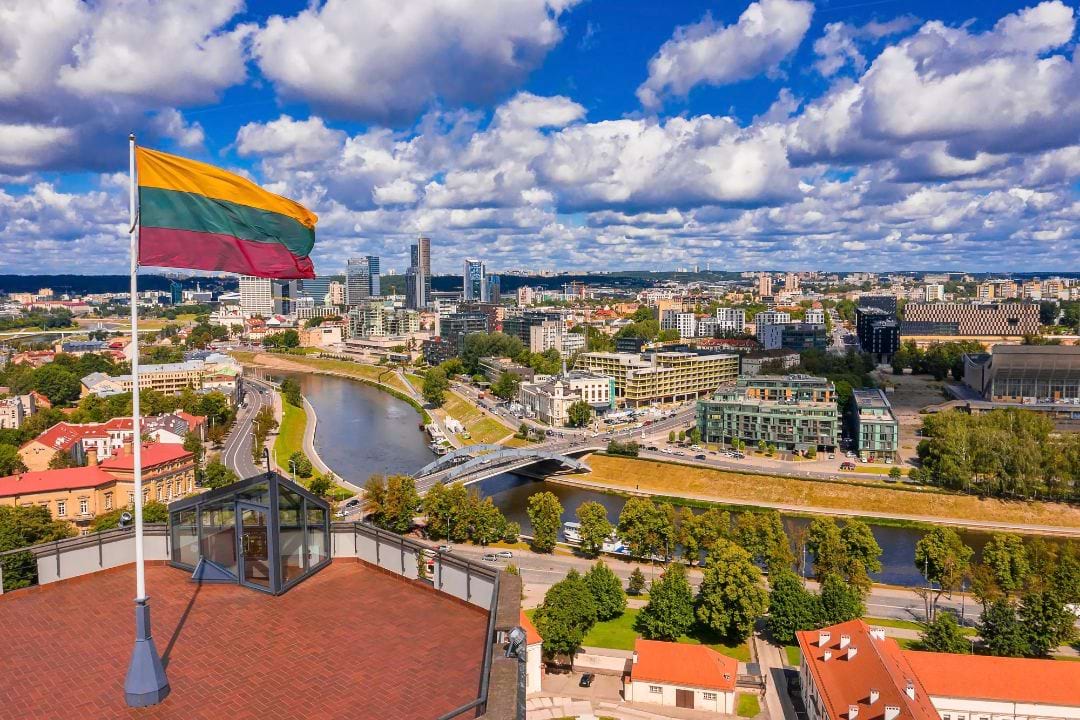 lithuania-cancels-residence-permit-of-a-belarusian-citizen