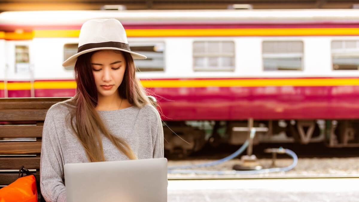 portugal-introduces-new-campaign-to-attract-digital-nomads-from-britain portugal-introduces-new-campaign-to-attract-digital-nomads-from-britain