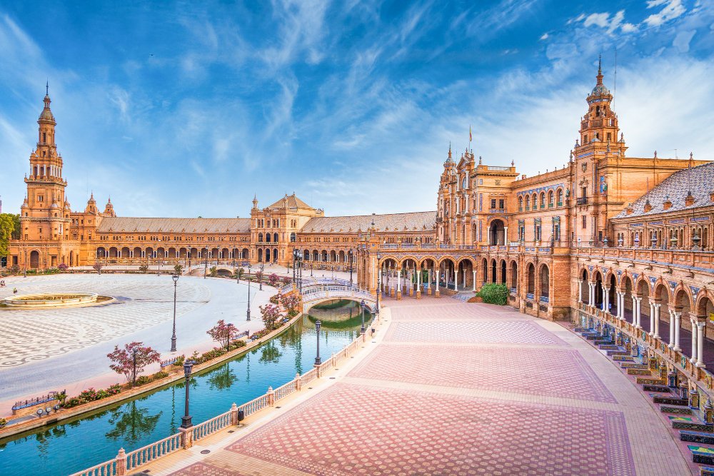 spain-to-enforce-airport-transit-visas-for-russian-citizens-from-july-12.jpg