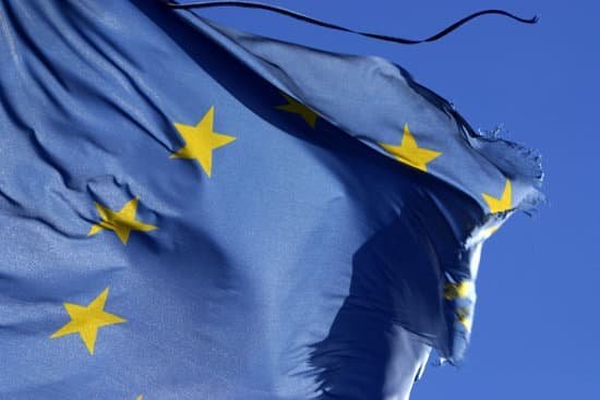 european-flags-at-half-mast-to-protest-border-closures.jpg